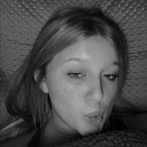 Meet your Posher, Jaymee